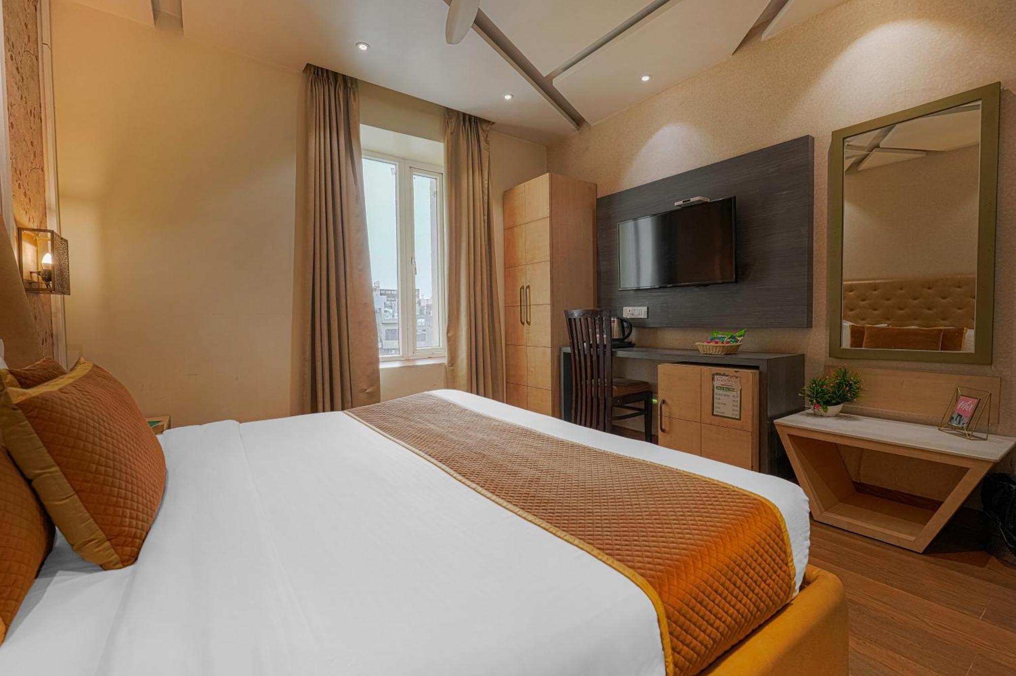 Csjs Inn Hotel Amritsar Exterior photo