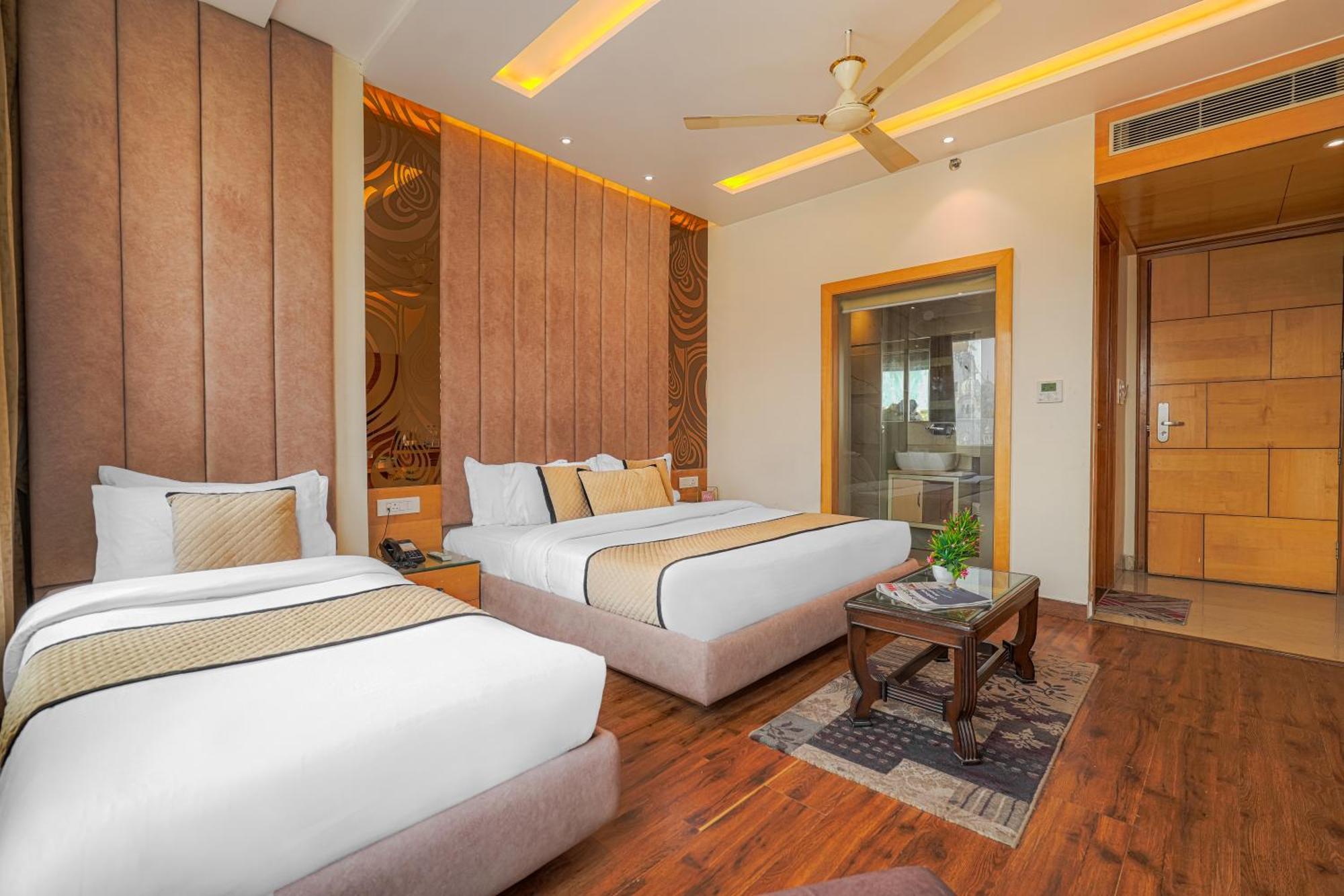 Csjs Inn Hotel Amritsar Exterior photo