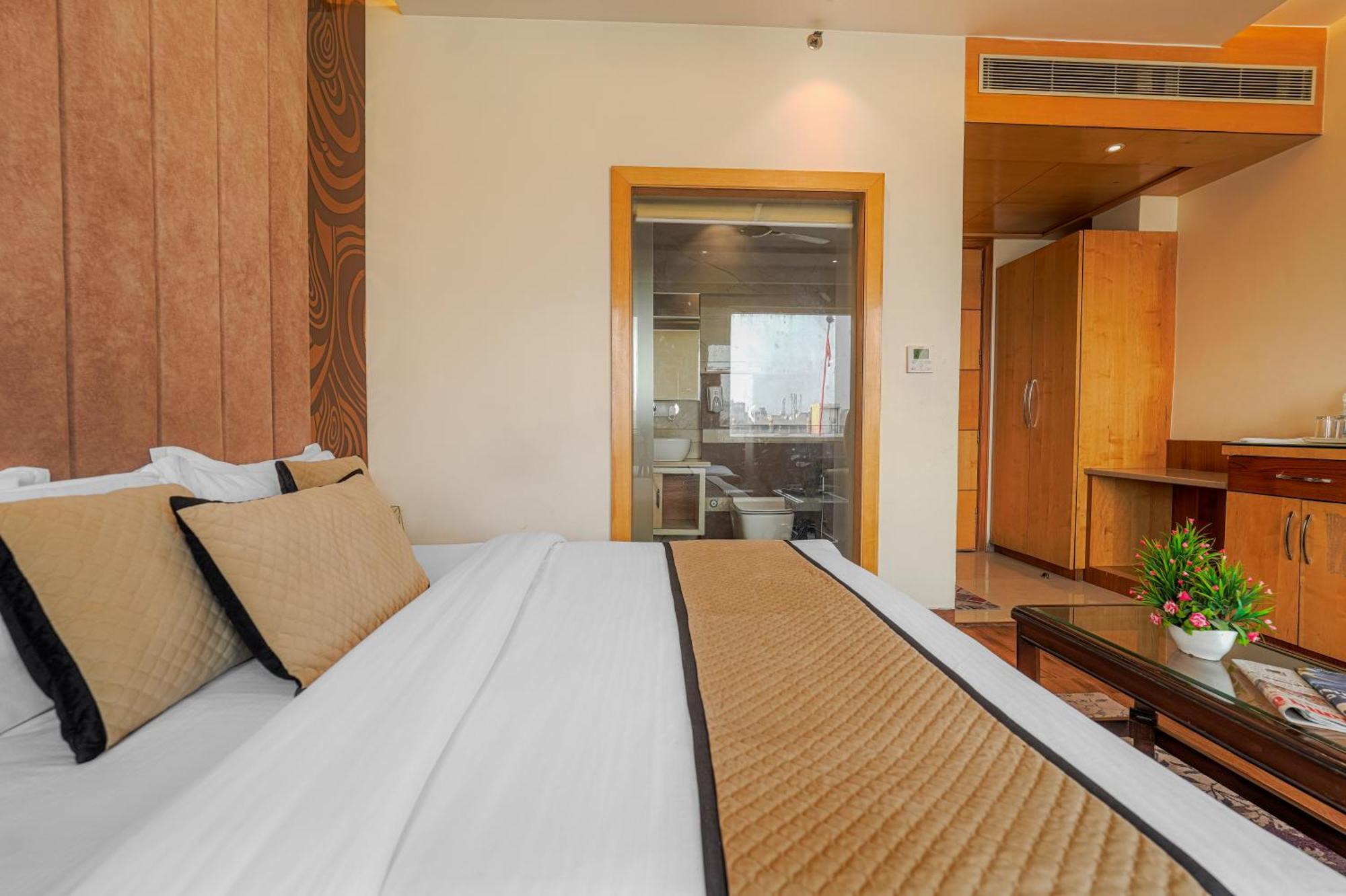 Csjs Inn Hotel Amritsar Exterior photo