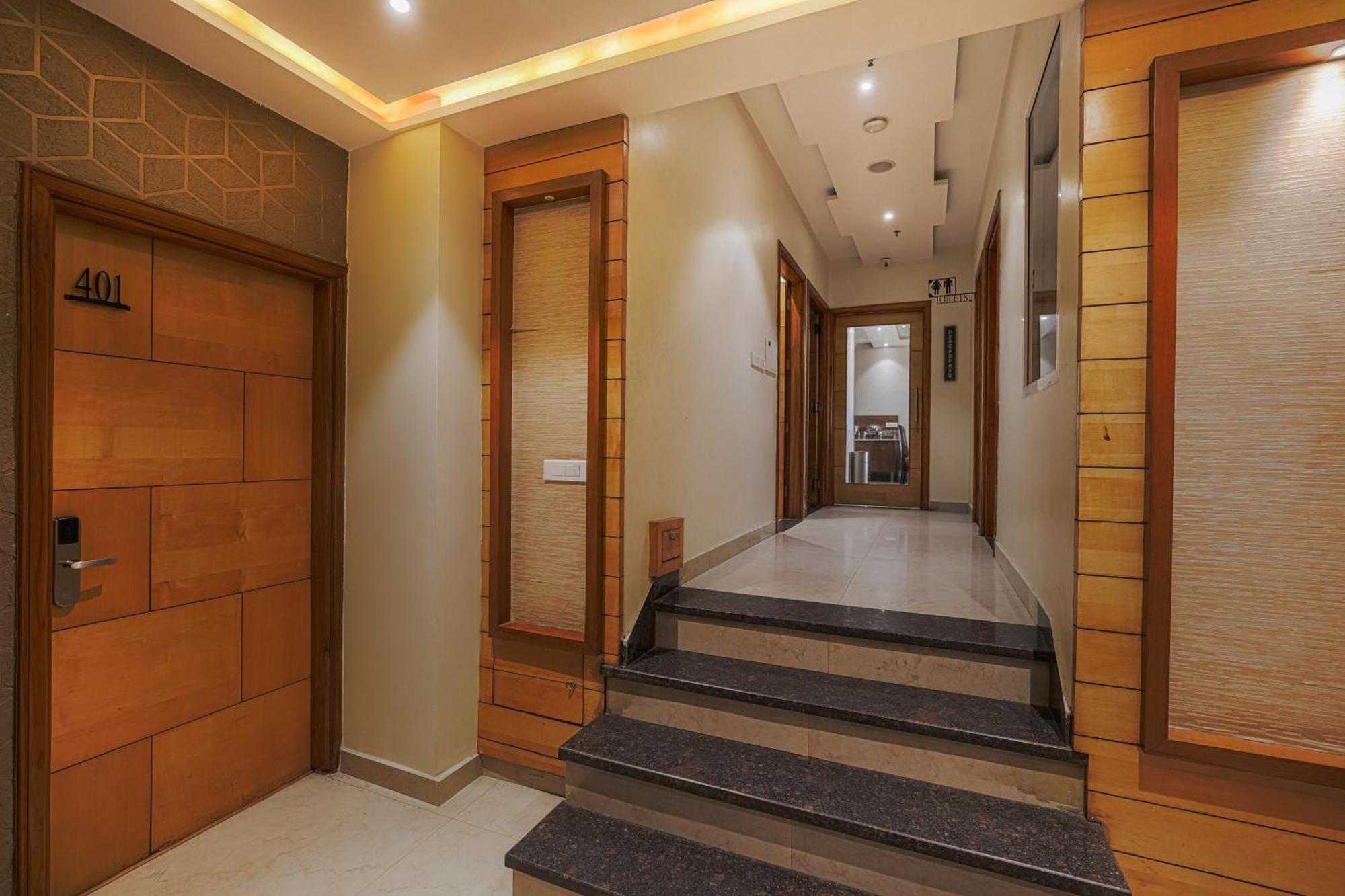 Csjs Inn Hotel Amritsar Exterior photo