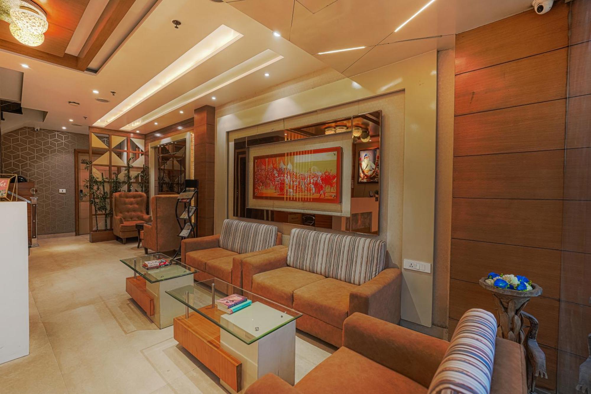 Csjs Inn Hotel Amritsar Exterior photo