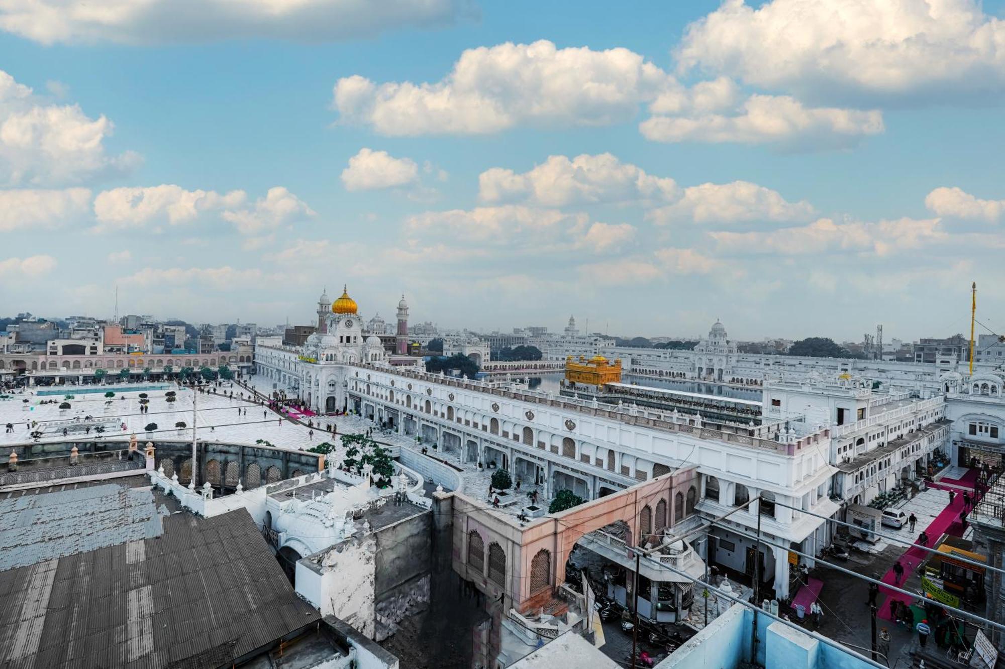 Csjs Inn Hotel Amritsar Exterior photo