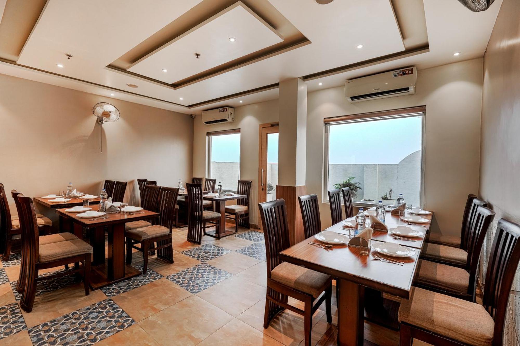 Csjs Inn Hotel Amritsar Exterior photo
