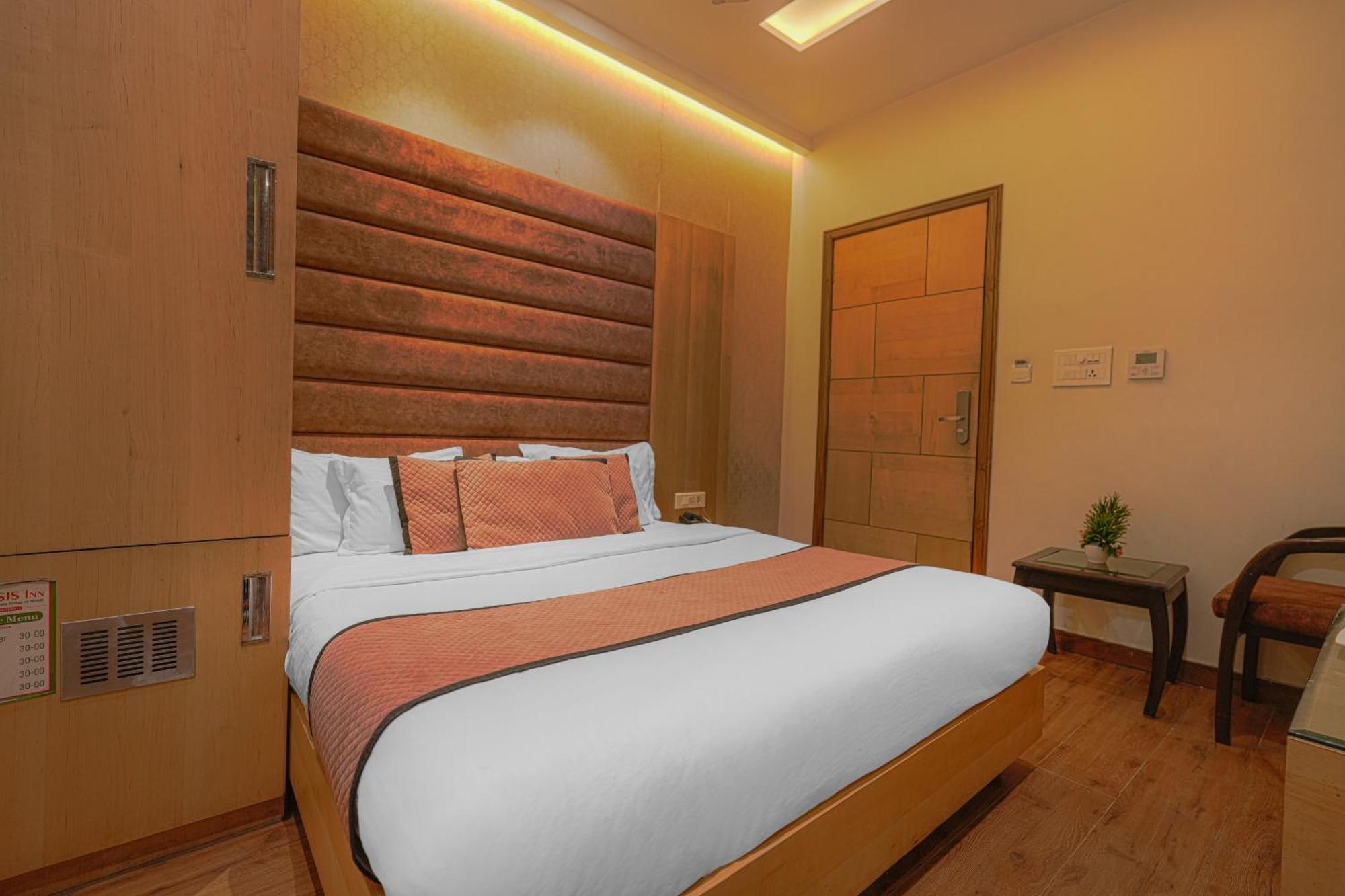 Csjs Inn Hotel Amritsar Exterior photo