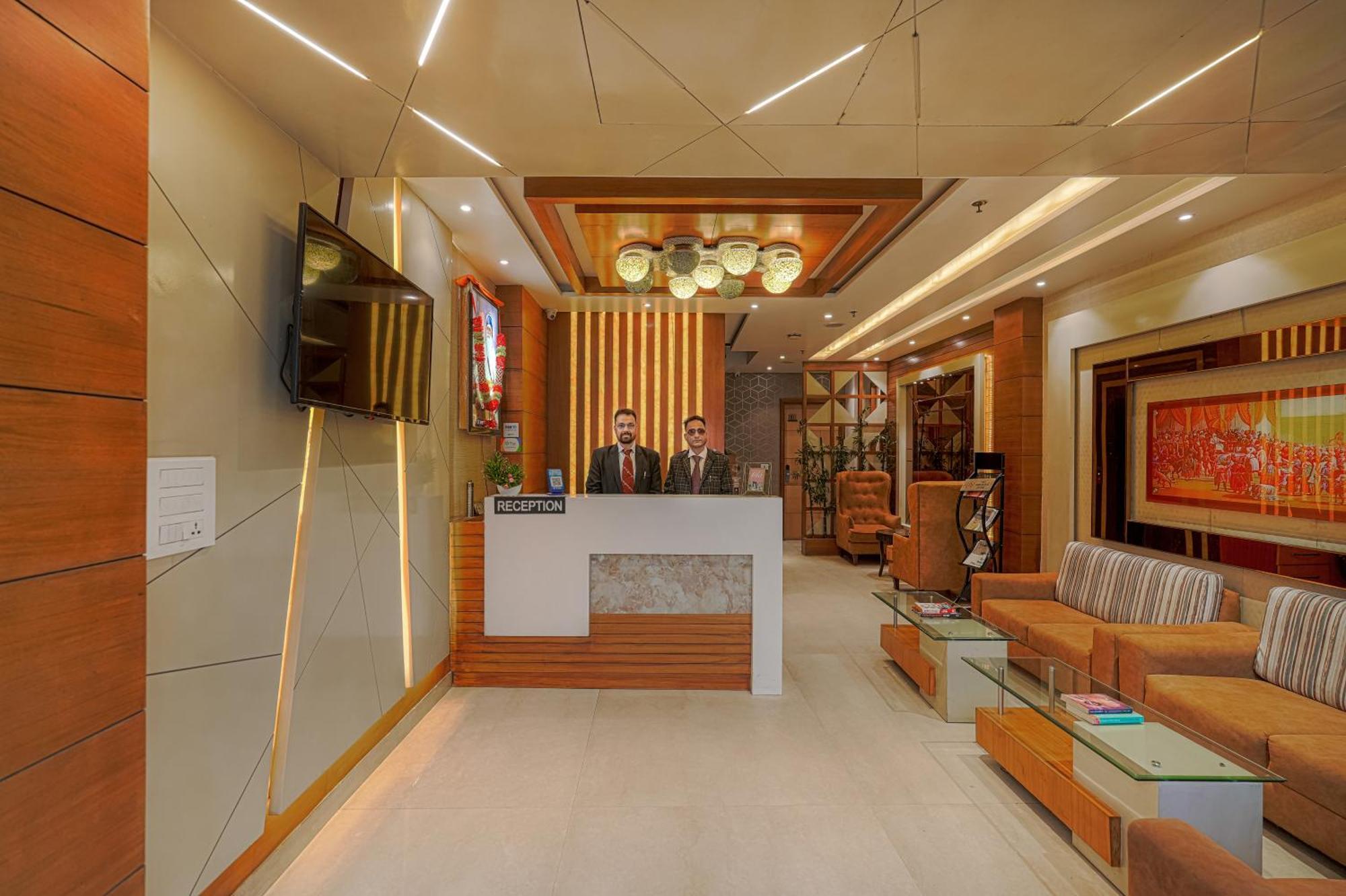 Csjs Inn Hotel Amritsar Exterior photo